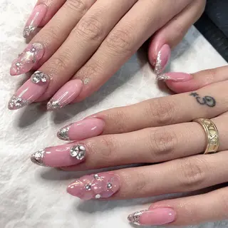 ネイル L'ea  Rose レア・ローズのネイルデザイン