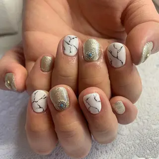 ネイル 菊地 里沙のネイルデザイン
