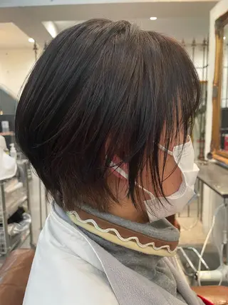 ショート カラーが上手い 辻悠月のヘアスタイル