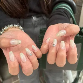 ネイル Loêmy所属・Loémy airiのネイルデザイン