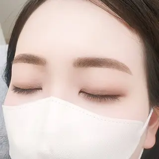 アイブロウ E'RICADONNA 南森町店所属・リッカドンナ南森町店 こばたまりんのマツエク・マツパデザイン