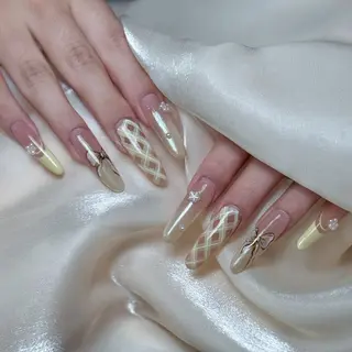 ネイル Maggie Nail🦩のネイルデザイン