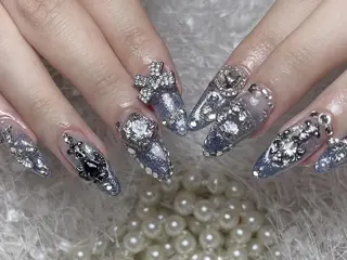 ネイル 🦋y y Nail 🤍のネイルデザイン