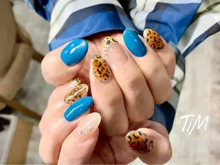 ネイル Beauty Studio TiM所属・TiM【ティム】 近鉄八尾店のネイルデザイン