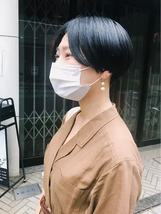 ショート 長井 美佳のヘアスタイル