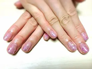 ネイル LOOPS目黒店所属・LOOPS目黒店 まなみのネイルデザイン