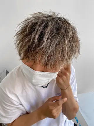 ミディアム カラー パーマ ヘアアレンジ メンズ NUMBER.12所属・【メンズ専門美容師】 NUMBER.12のヘアスタイル