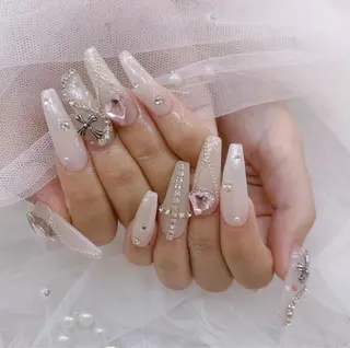 ネイル Tira Nailのネイルデザイン