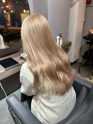 ロング カラー 美髪・シールエクステ ホソタニリョウコのヘアスタイル