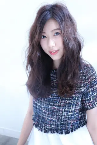 カラー ブリーチ/ヘアケア/ 艶髪/イギチハルのヘアスタイル