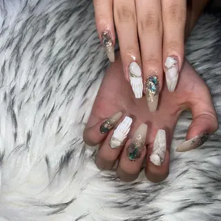 ネイル la vie  Luire所属・la vie Luire ｱｽｶのネイルデザイン