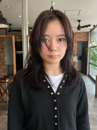 セミロング カラー GUESTs所属・優音 /YUi/パーマのヘアスタイル