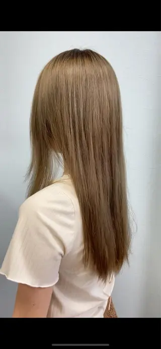 ロング Hair Lepps所属・Lepps れいなのヘアスタイル