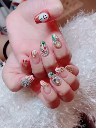 ネイル Le'a シズカのネイルデザイン