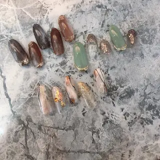 ネイル 河野 弥月のネイルデザイン