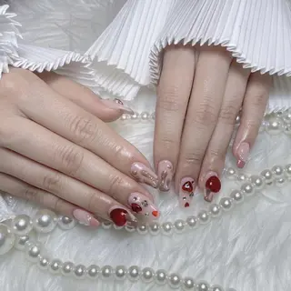 ネイル RAFFINE 月🦋🩵のネイルデザイン