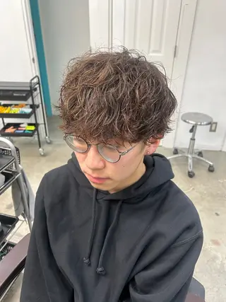 カラー パーマ メンズ ナチュラル大人っぽい スタイル　MAORIのヘアスタイル