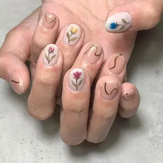 ネイル atelier　FIORITURA所属・FIORITURA aiのネイルデザイン