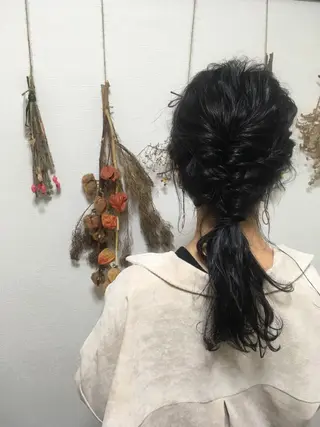 ロング 朝重 康希のヘアスタイル