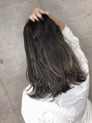 ミディアム カラー LA KING GINZA TOKYO所属・🧡ショートの達人 🧡SHOのヘアスタイル