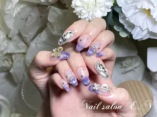 ネイル E.N🦋 長さ出し/持ち込みのネイルデザイン