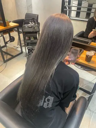 カラー HAYATA/透明感 /派手髪/ケアブリのヘアスタイル