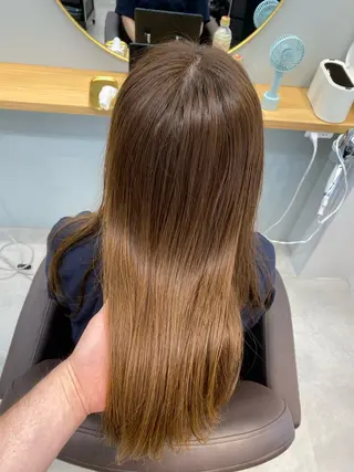 セミロング a-o岡野　こやま しんぺいのヘアスタイル