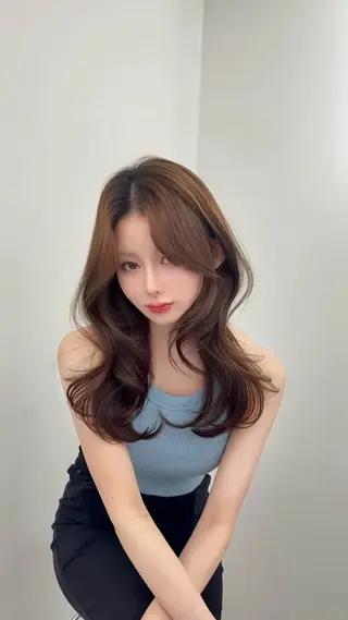 ロング カラー 韓国ヘア/レイヤー/ 顔まわり足立遥奈のヘアスタイル