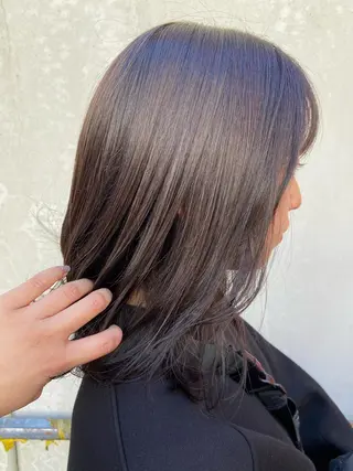 セミロング 【カラーリスト】 Likka.のヘアスタイル