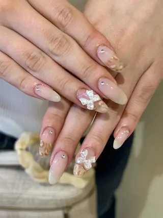 ネイル Mana  🫧 パラジェル⌇自由が丘のネイルデザイン