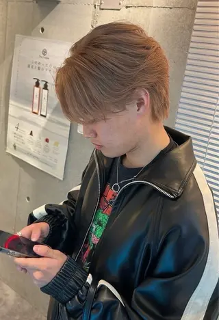 ミディアム カラー メンズ 😇極上カット😇ハ イトーンカラー😇のヘアスタイル