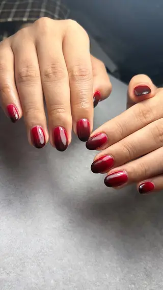 ネイル 関山 志乃のネイルデザイン