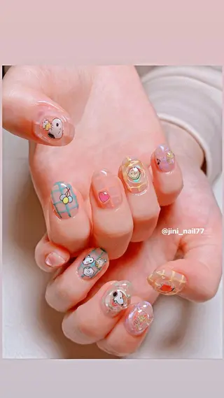 ネイル JINI NAIL所属・ジニ ネイルのネイルデザイン