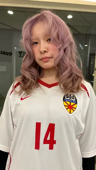 カラー ✨ブリーチカラー特化 美容師/なぎさのヘアスタイル