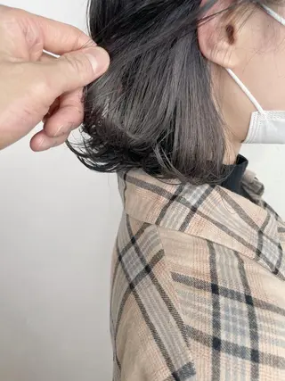 ミディアム _WHITE+ 南海難波店のヘアスタイル