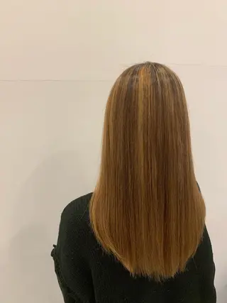 ロング カラー アグヘアーフィンカ所属・サケモト ユウジのヘアスタイル