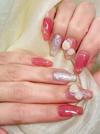 ネイル グロー ネイルのネイルデザイン