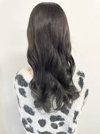 ロング カラー 色白に見える暗髪 梅田・増田のヘアスタイル