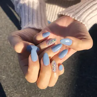 ネイル nailstudio ′ecole所属・nailstudio ′ecoleのネイルデザイン