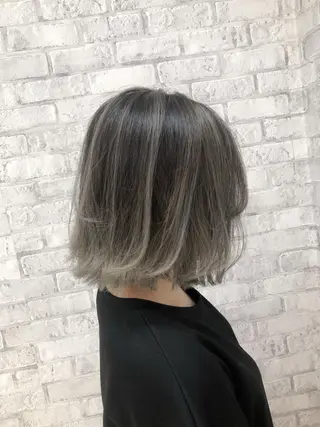 ショート カラー ヘアアレンジ 秋山 幸太のヘアスタイル