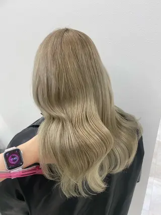 ロング カラー 声優オタク美容師🎀 𝑹𝑰𝑵𝑶𝑵のヘアスタイル