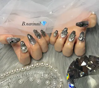 ネイル b.nari nailのネイルデザイン