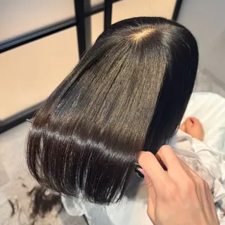 ロング パーマ ブリーチなしカラー I 髪質改善Ⅰたつやのヘアスタイル