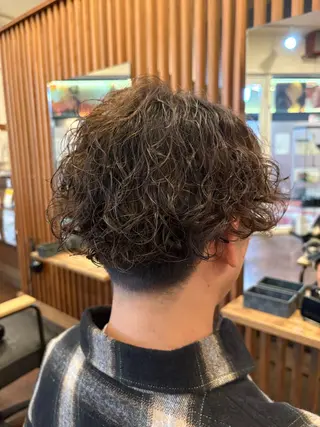 ミディアム Li L'西宮所属・ドンキ西宮のサロン★ リョウのヘアスタイル