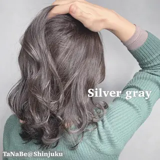 ミディアム カラー 🫧代表/新宿駅近/ 限定価格🫧田辺貴裕のヘアスタイル