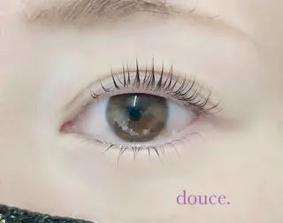 マツエク・マツパ アイブロウ mes yeux eye salon.の眉毛・アイブロウイメージ