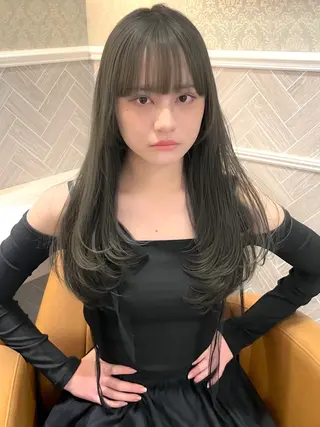 ロング 美髪縮毛矯正🤍 髪質改善/Shinaのヘアスタイル