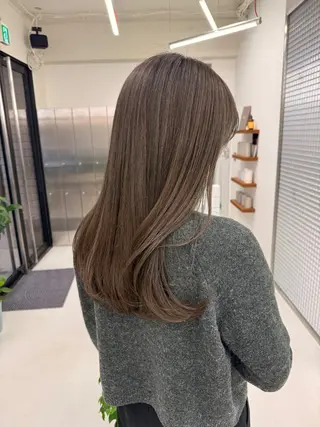 ロング カラー 表参道/赤み無し 透明感 colorのヘアスタイル