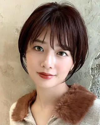 ショート カラー 💍新宿ショート 💍岩田莉奈のヘアスタイル