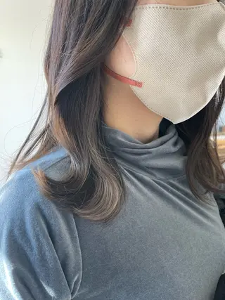 セミロング カラー Felice Erikaのヘアスタイル